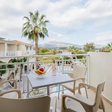 Apartahotel Vivian Laganas