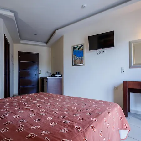 Apartahotel Vivian Laganas