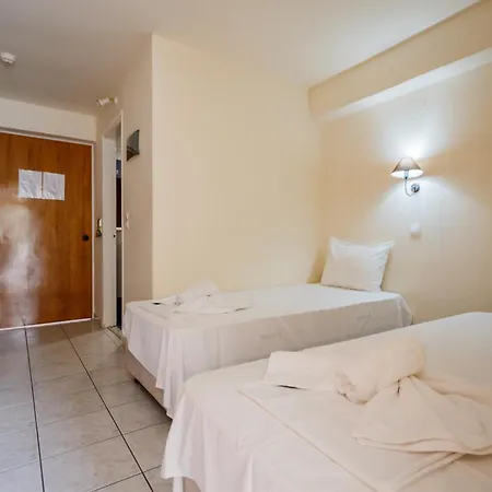 Vivian Apartahotel Laganas