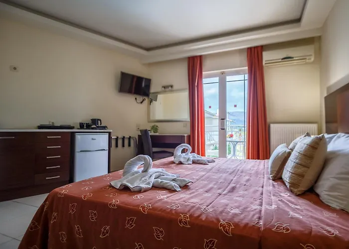 Vivian Apart Otel Laganas