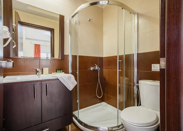 Apart Otel Vivian Laganas