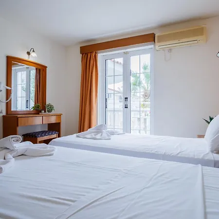 Vivian Aparthotel