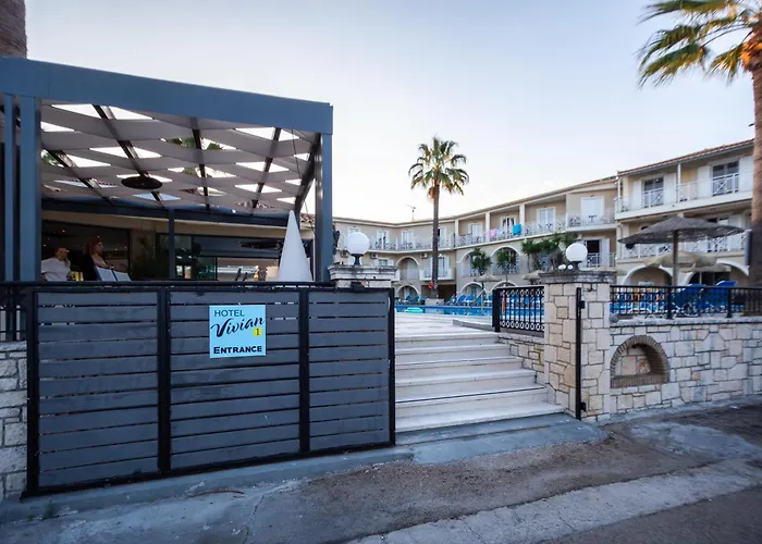 Vivian Ξενοδοχείο με διαμερίσματα 2*