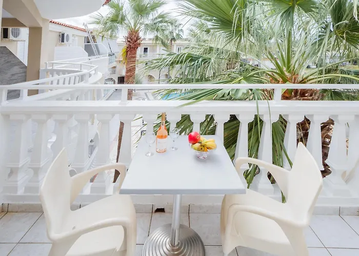 Vivian Ξενοδοχείο με διαμερίσματα 2*