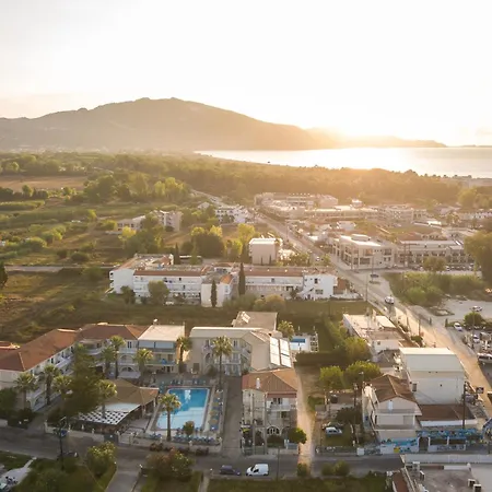 Vivian アパートホテル 2*